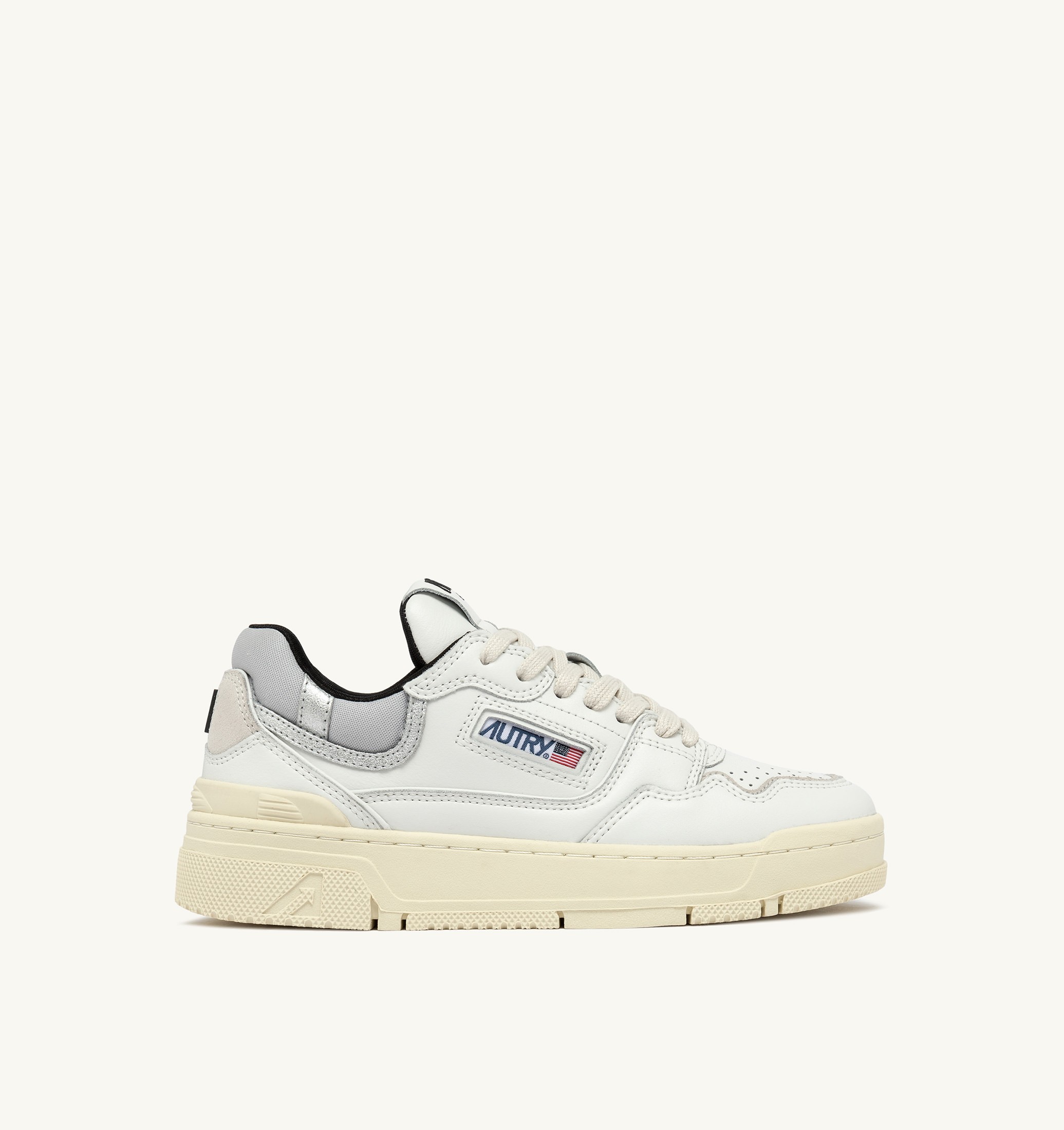 BASKETS CLC LOW EN CUIR BLANC ET DAIM SILVER