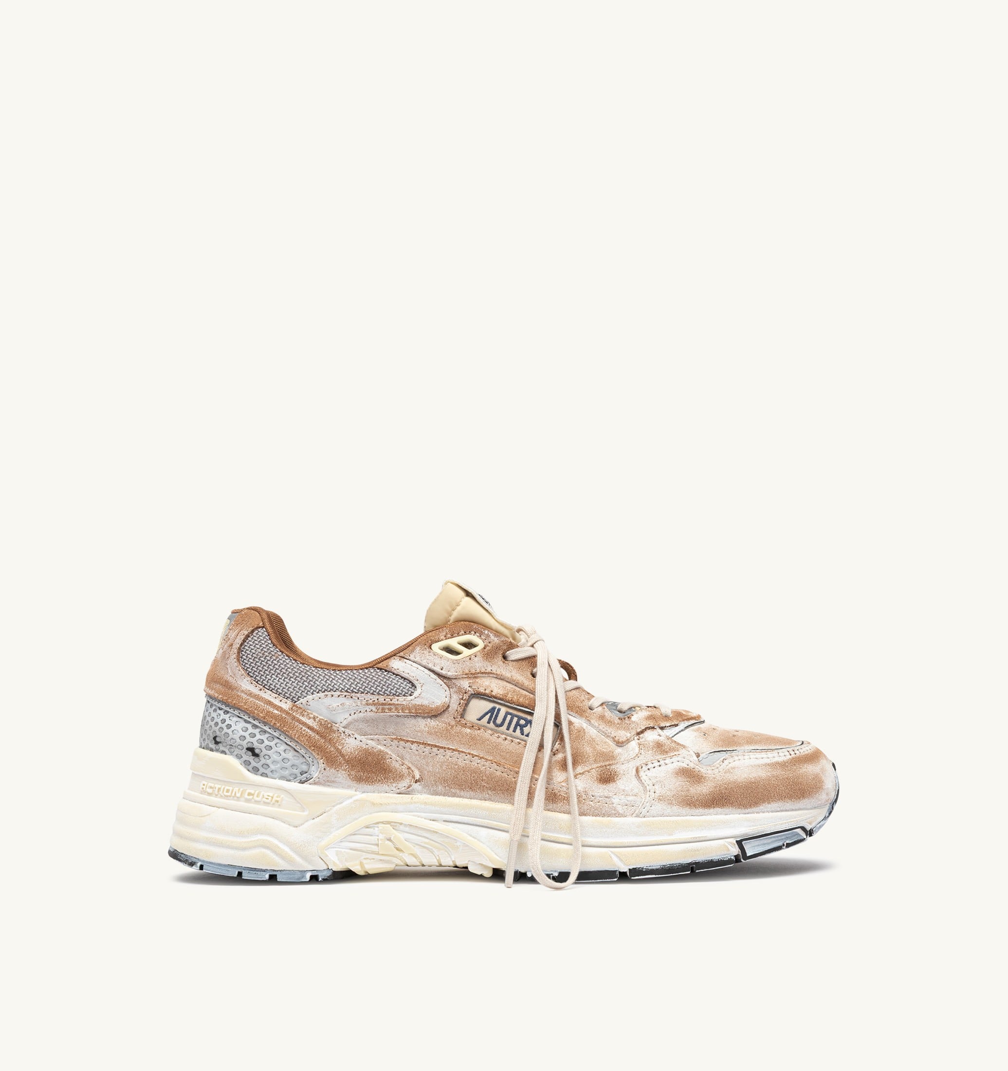 BASKETS HYPERWAY SUPER VINTAGE EN DAIM MILKSHAKE ET ARGENT