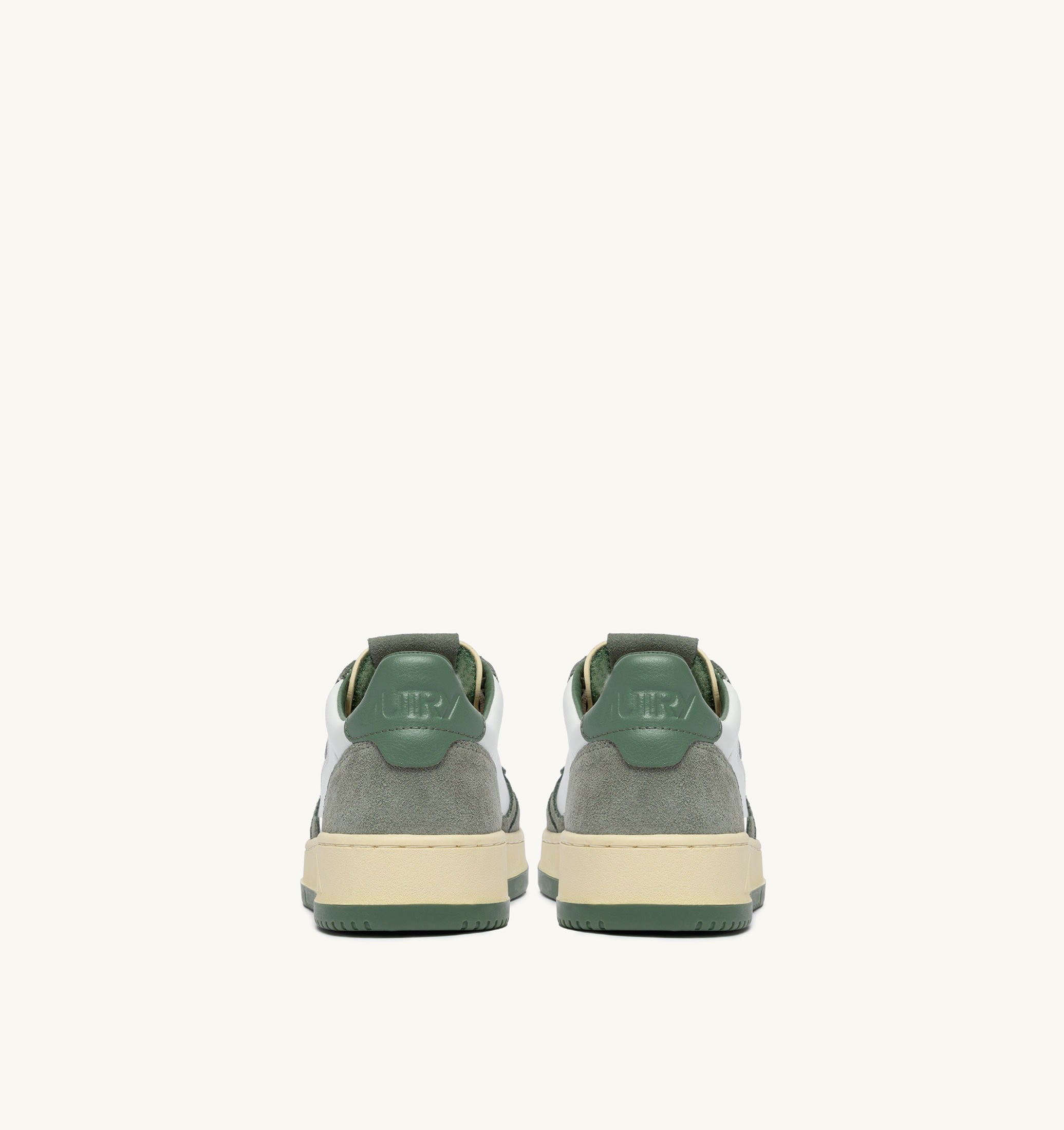 BASKETS MEDALIST LOW EN DAIM ET CUIR MILITARY ET SEA SPRAY