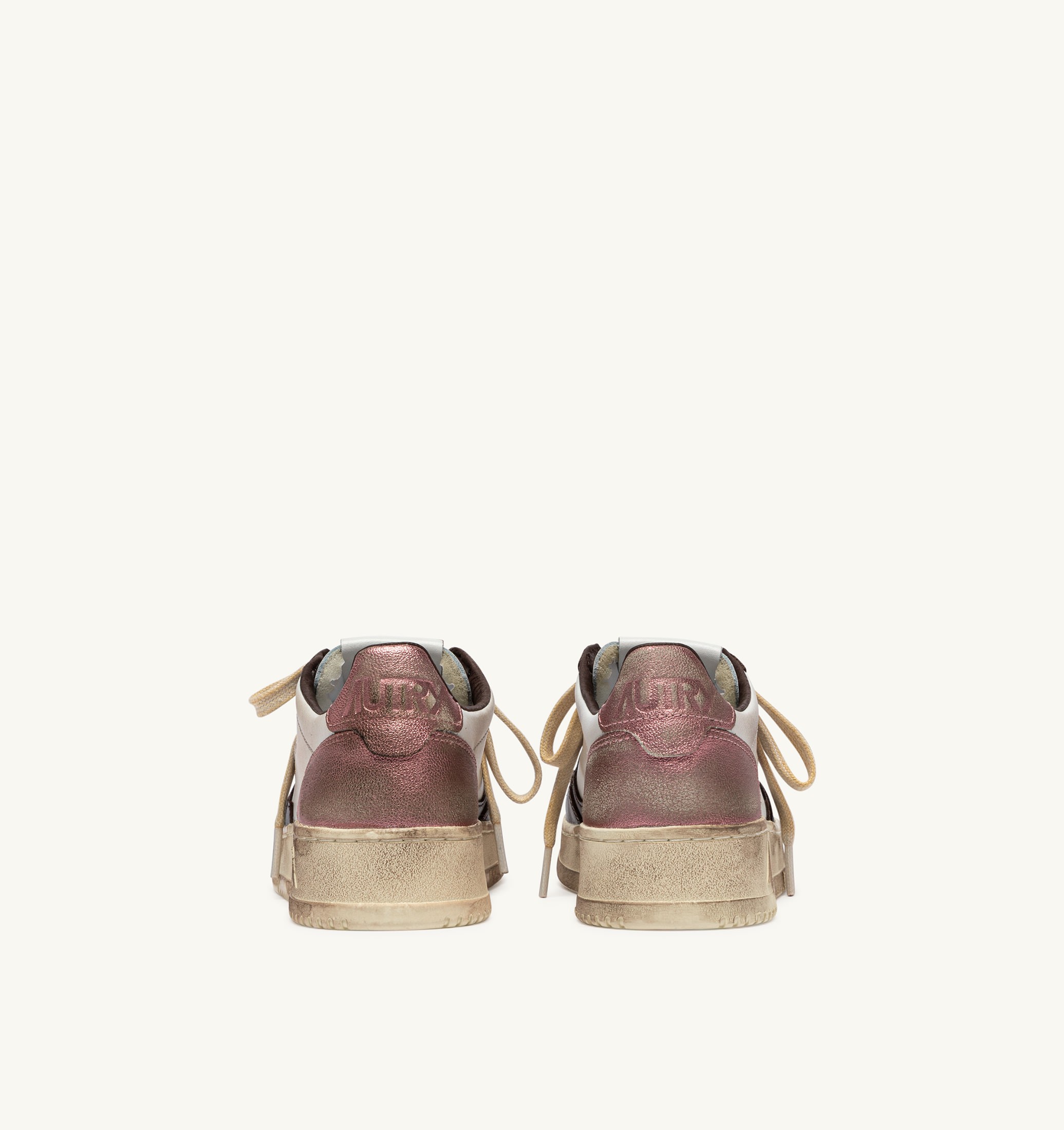 BASKETS MEDALIST LOW SUPER VINTAGE EN CUIR BLANC PEONY ET HOT FUDGE
