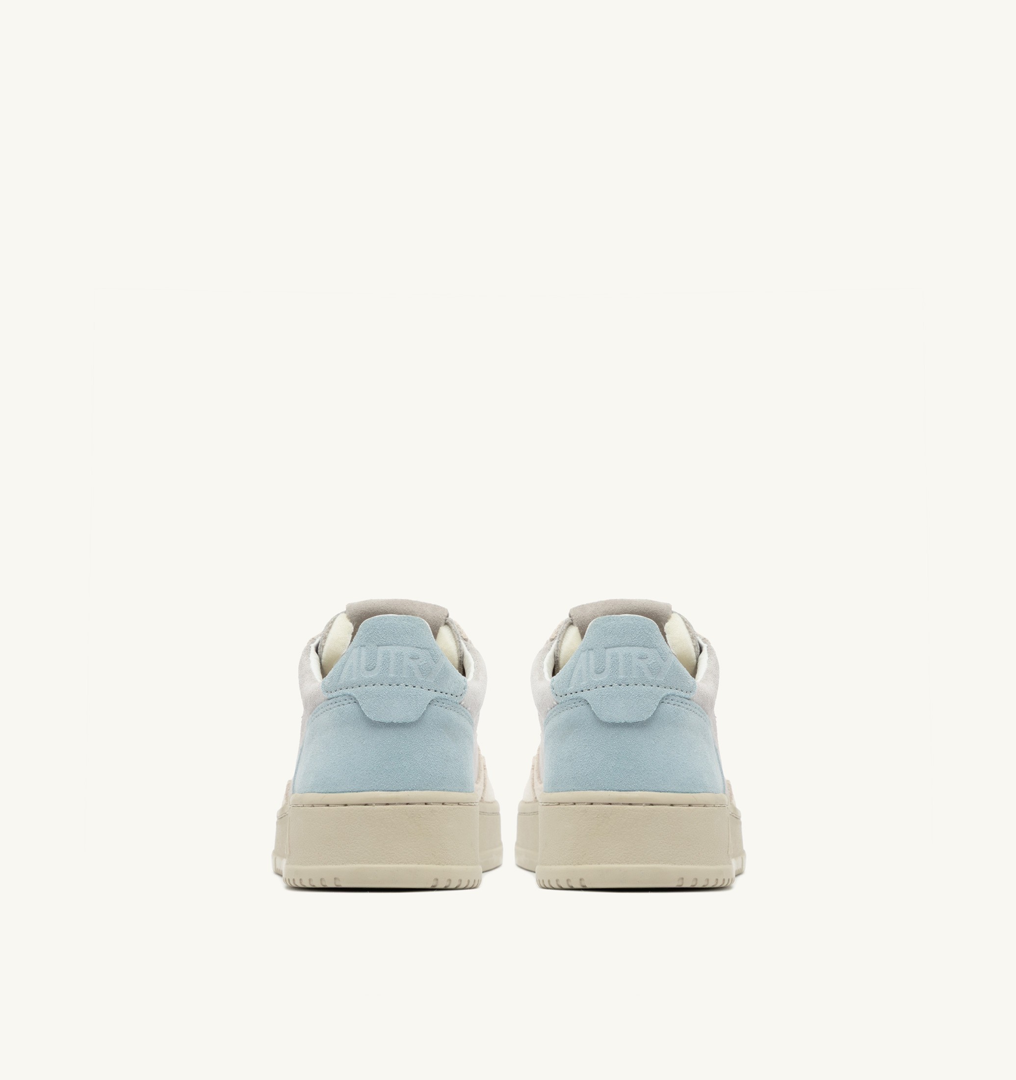 BASKETS MEDALIST LOW TRICOLORE EN DAIM BLANC SKY ET LOFT
