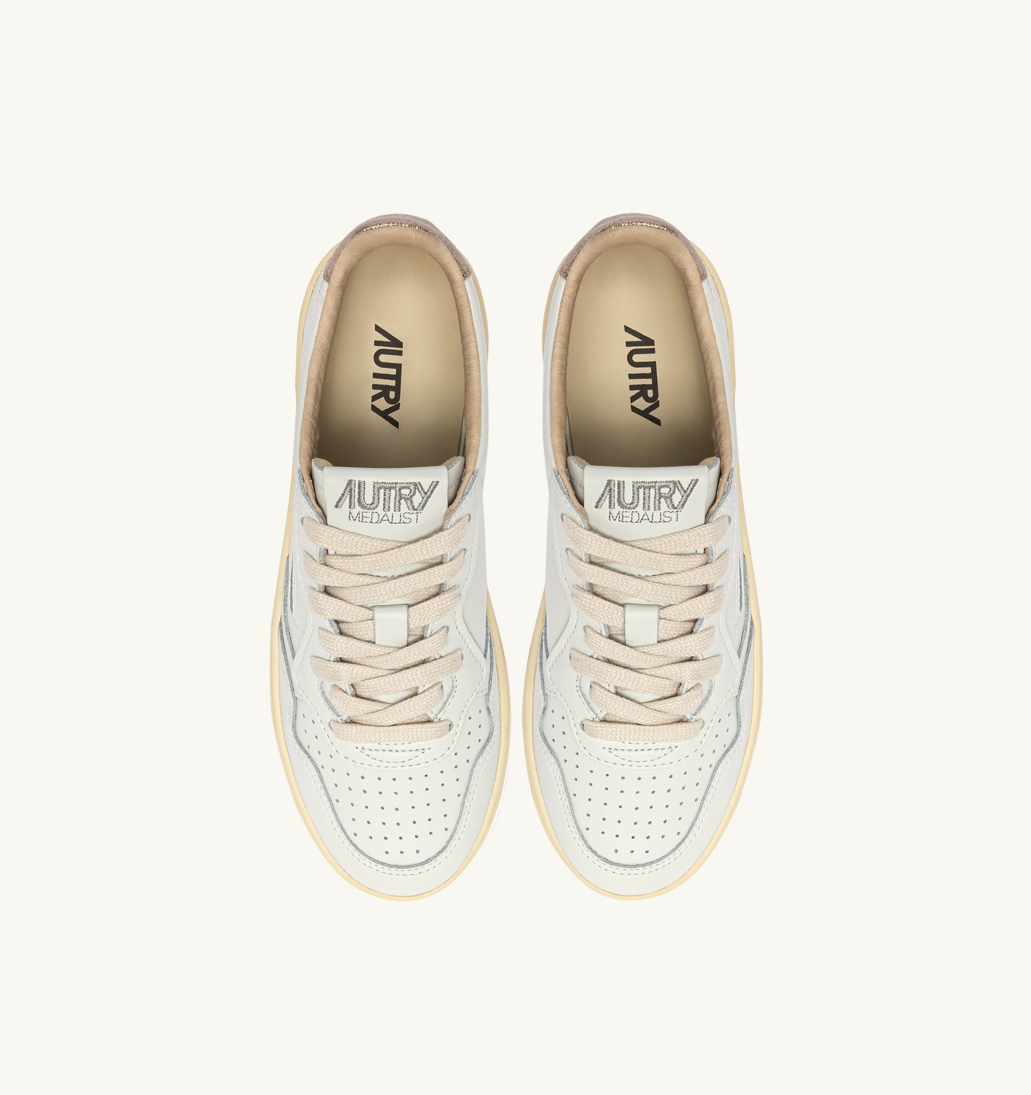 BASKETS MEDALIST PLATFORM EN DAIM ET CUIR FEATHER GRAY ET BLANC