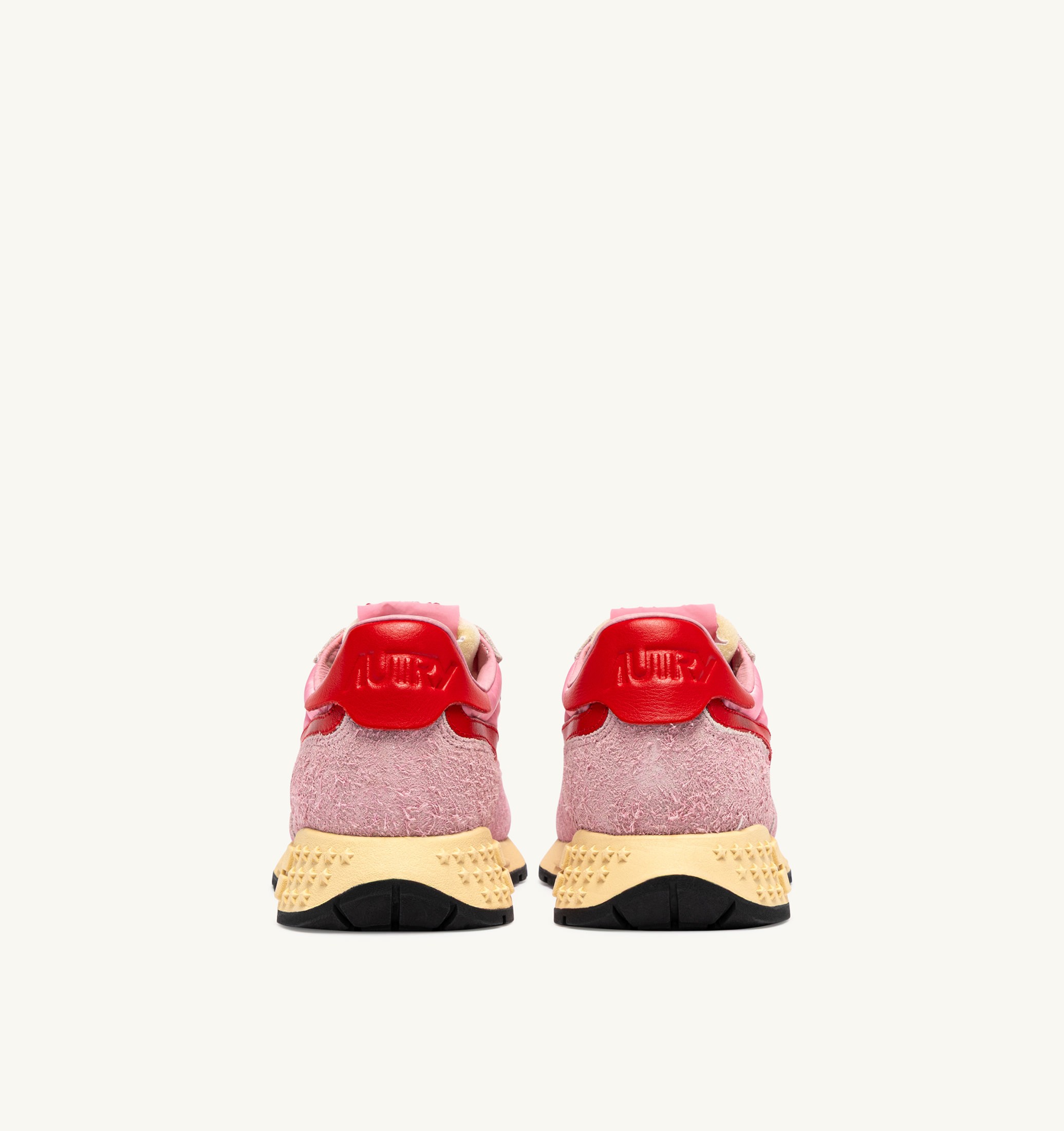 BASKETS REELWIND LOW EN NYLON ET DAIM PINK CHERUB ET FLAME SCARLET