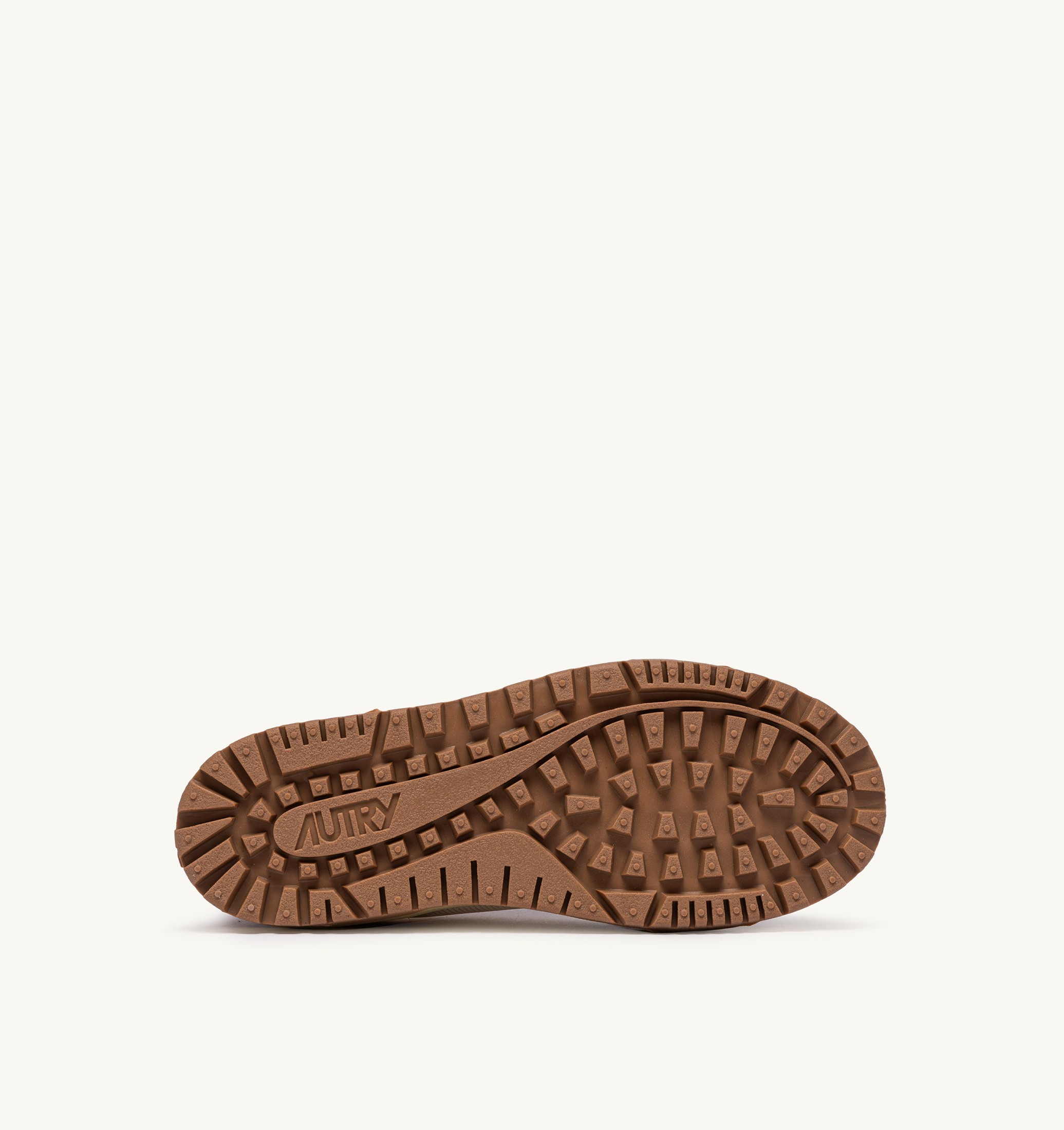 BASKETS WILDPACE LOW EN MESH ET DAIM MARSHMALLOW ET CIGAR