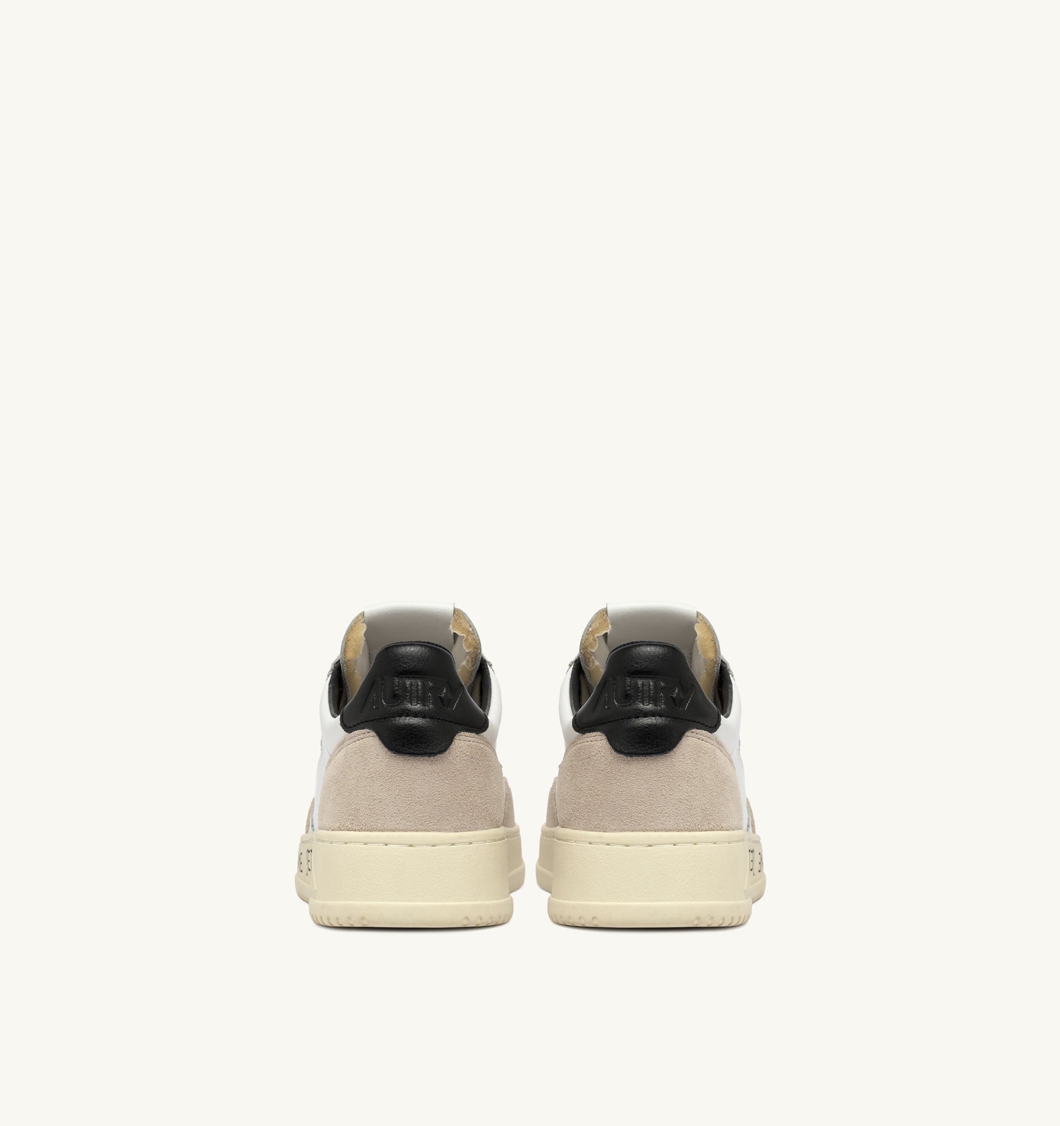 BASKETS MEDALIST LOW EN DAIM ET CUIR BLANC ET NOIR AVEC LETTERING